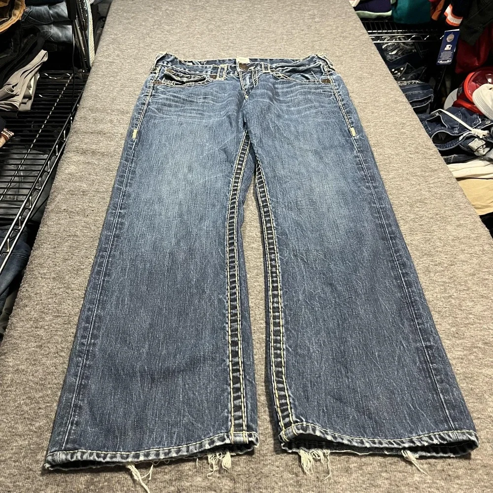 True Religion Jeans Mens 33x30 Blue Relaxed Straight Distressed Made In USA
